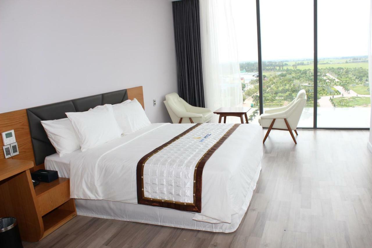 Sky Hotel Hong Ngu Esterno foto
